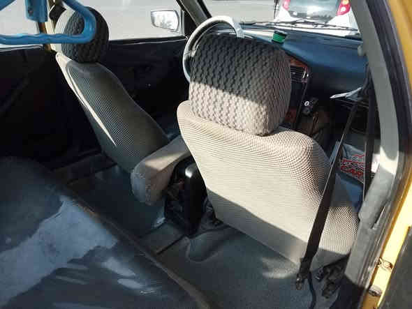 سلام عليكم بيجو بارس موديل 11بيهه تبخير وشويه خيسات بل دوسه مال باب ولباقي كفاله وهاذه رقمي بي وتساب ***********
