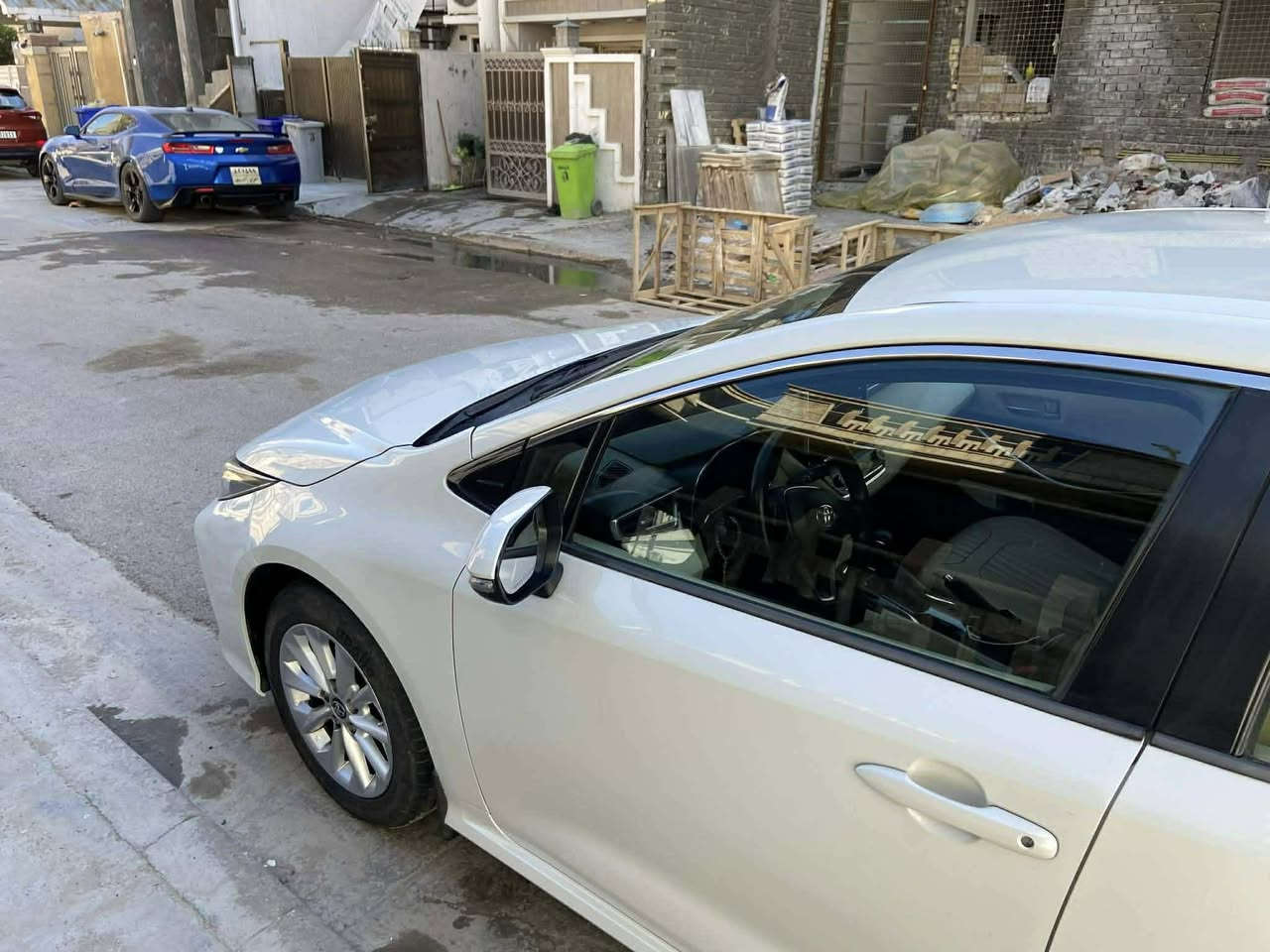 السلام عليكم عندي كورلا ٢٠١٩ اول وجبه شكل ٢٠٢٠ شركه جيهان سياره مكفوله كفاله عامه ما عده الدعاميه الخلفيه وبل جاملغ الخلفي بارد وبيه بعض ملاحضات البسيطه 
سياره  جديده ناحيه مكينه كير صدر كله مكفولً كفاله عامه تبريد  ممتاز سياره على ايد وحده  
سعر ١٥٠ وبي مجال بسيط 
مكان سياره بغداد العامريه او يرموك 
السياره ماشيه ٨٧ الف كيلو 
ملاحظه الجاملغ الخلفي بارد نفسه صارت بي طخه بسيطه 
بعده على حالته مملعوب بيه


**إذا كنت صاحب هذا الإعلان وتريد حذفه لأي سبب، رجاءا أرسل رسالة إلى الدعم الفني**