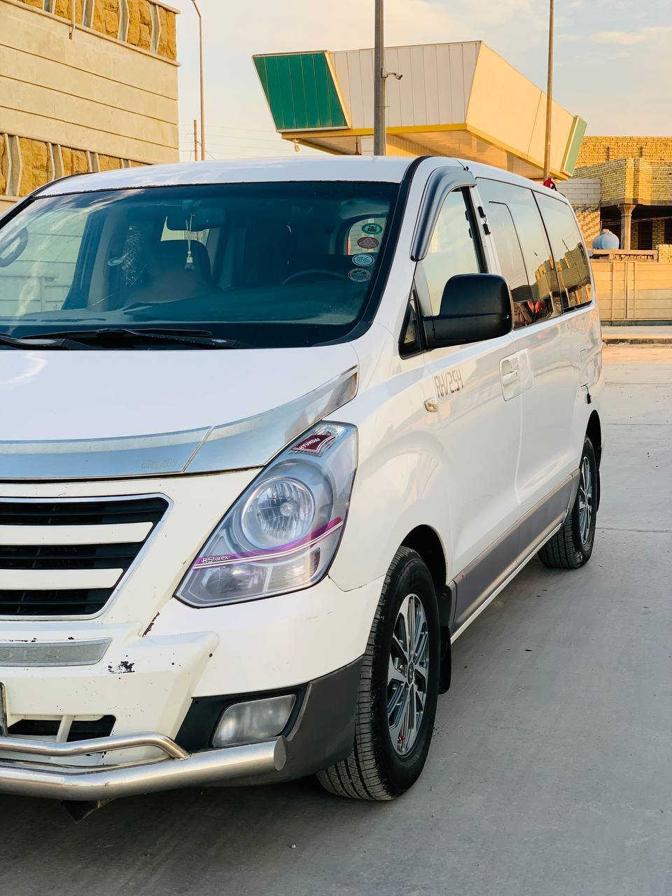 🚨 للبيع — ستاركس 2017 
✨ مسكّر مكفول
✨ شاشة 20 
✨ رقم بغداد جديد (سنوية لحد 2027)
✨ تخم تايرات جديد
✨ جاهزة للاستخدام وما تحتاج أي صرف
📌 السيارة نظيفة جداً واستخدام شخصي
📌 فحص كامل وما بيها أي ملاحظة
📌مكانها ذي قار
💰 السعر مناسب  
📩 للاستفسار مراسلة خاص 
***********
واتساب ***********
