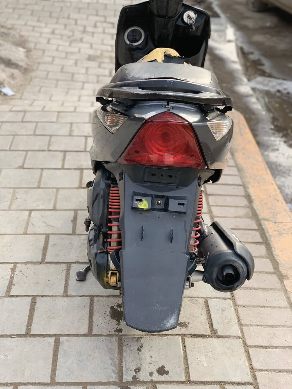 البيع ماكس ثعلب 140 كله مكفوله بلاديه مكينه خير من الله اي نقص مابيه دراجه مكينه هاون كله شغله كهربائيات كله شغاله بكاني بغداد الشعب السعر 600 وبيه مجال بسيط ملاحضه دراجه قبل شهرين نازله من ال رمبه  رقمي ***********
