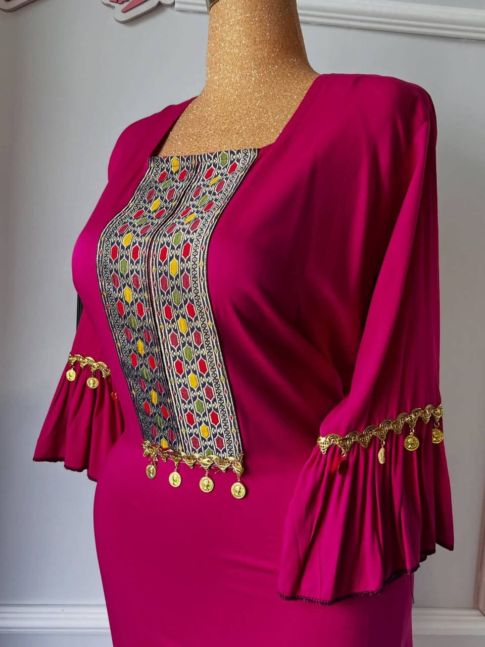 فيونكه للخياطة  
سعر القطعه15 الف فقط
 تنورنا واتساب 
‏‪0788 956 8668‬‏
