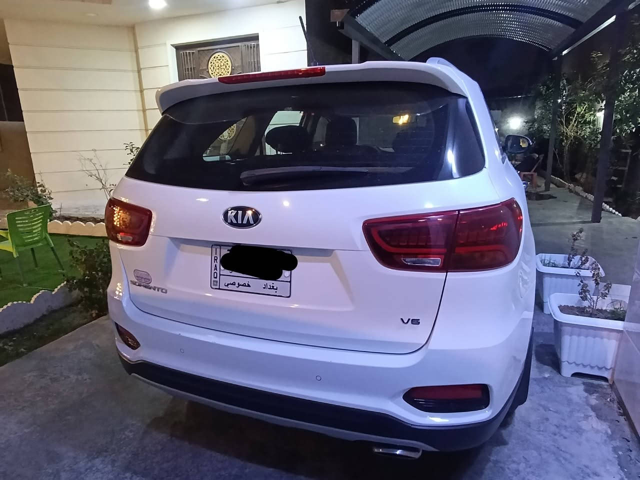 السلام عليكم سورنتو موديل 2019 وارد خليجي ماشيه 83الف رقم بغداد السياره مكفوله محرك 6 سلندر مواصفات كامله ما عدا بانوراما 
السعر 255 ورقه وبيهه مجال *********** المكان الانبار فلوجه
