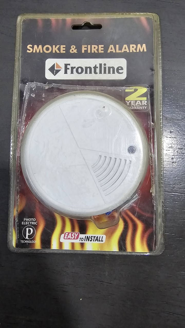 سلام عليكم
اختار اي شي تريدة السعر جدآ مناسبة للتواصل*********** كل البضاعة انكليزي
