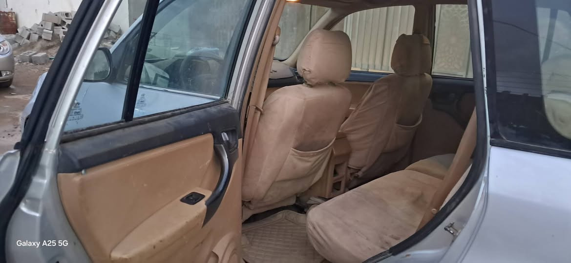 السلام عليكم
شيري تيكو موديل ٢٠١٣ لون سلفر بيها صبغ ابيع حزام محرك مجفت تبريد تدفئة شغالات شاشة سعر  ٤٠ هزة بعد ٣ اشهر وتسقط تحويل مباشر السيارة باسمي 
للتواصل ***********
