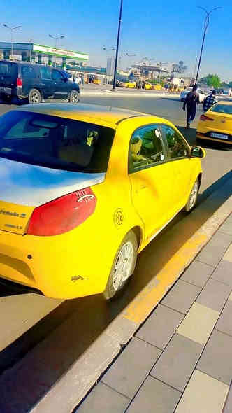 السلام عليكم  شيري فلاوين 11 بغداد  رقم 📱 احمر الكشر  الفرفه جديده مكينه وكير خير من الله الكهربيات كله شغاله  عليهه هيه وقرامات  500 اللف عله المشتري  لسياره حلوه كبل لشارع تحويل تحويل مباشر العنوان بغداد الزغفرانيه. وهذا رقمي ***********
