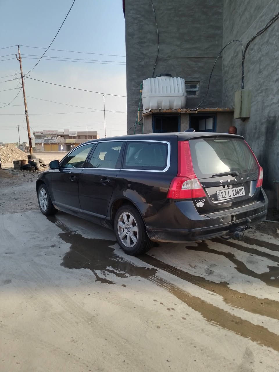 السلام عليكم فولفو v70 2013 للبيع السيارة ماناقصها شي تبريد تدفئة شغال محرك كير كفالة عامة حدادية 75% بيها صبغ بنيد ودعاميات وموضح بالسونار سعر السيارة 80 وبيه مجال
 بسيط 
مكان السيارة بغداد
للاستفسار:***********

