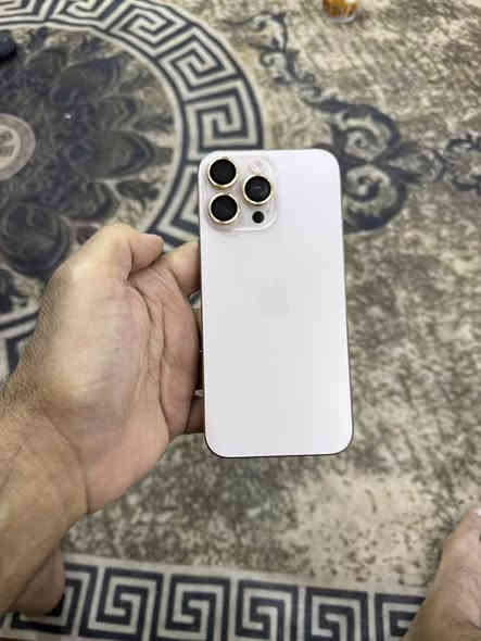 السلام عليكم آيفون 16 برو ماكس ذاكرة 256 گيگة البطارية 100 بالمية الجهاز نظيف امانة استعمال شهرين كلش جديد الجهاز ضمان ماستر والكارتونة موجودة مالته السعر مليون و 475 الف وبيه مجال شي بسيط مكان الجهاز بغداد البلديات رقم الهاتف ***********
