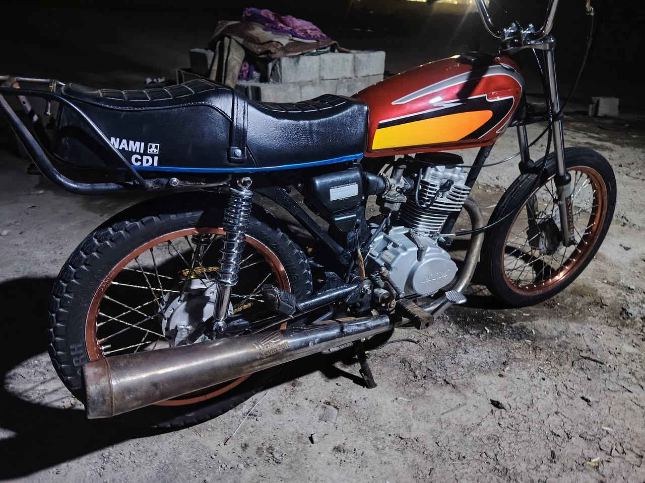 نامه للبيع كلك وياله فافون  كامله ما عوزها شي قراض نصهن جدد مكاني زبير السعر 450 وبيها مجال*********** بس واتساب
