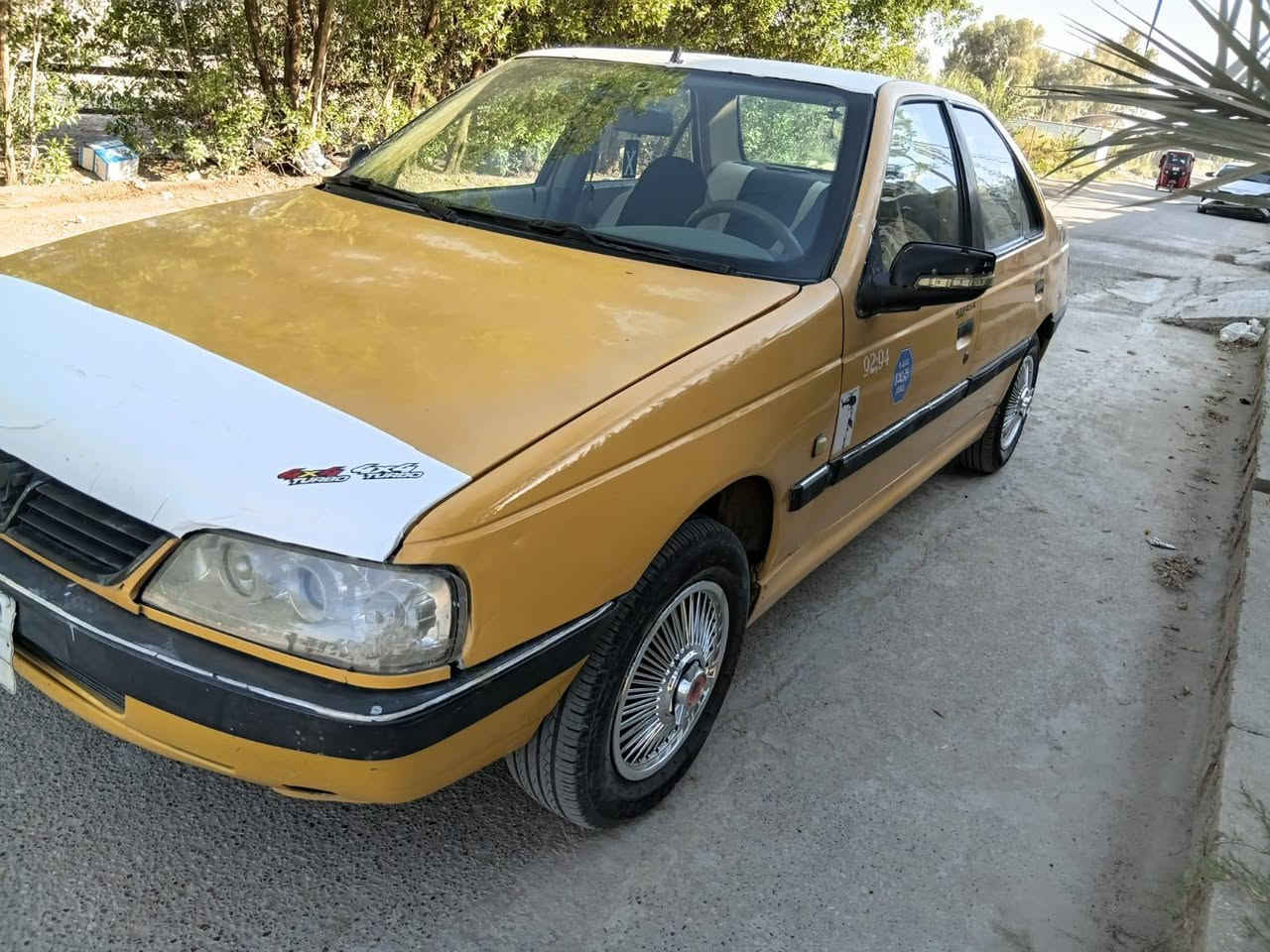سلام عليكم بيجو لميس ٢٠١٠ داخل عسلي مصفره هيأه وغرامات كير مكينه فرنسي جدد تخم تاير السعر ٢٦ وبيها مجال مكاني الاسكندريه حي العطاء رقم الهاتف ***********

