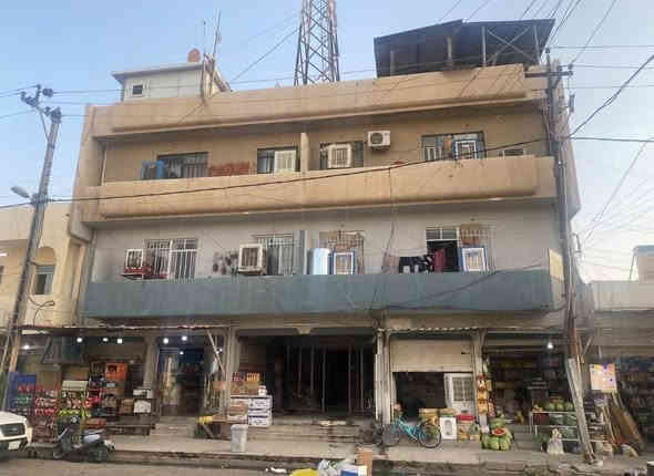 السلام عليكم
عمارة للبيع – حي المشراق
المساحة: 486 متر
الواجهة: 20 متر
تتكون من: 16 شقة + 5 محلات + سرداب (مخزن) + برج آسيا سيل
الوارد الحالي: 56 مليون سنوياً
العمارة مؤجرة بالكامل
وبإشراف محامي مختص على إدارة العمارة وجمع الإيجارات
سعر مناسب جداً

للاستفسار والتواصل:
*********** – ***********
مكتب نقوش

نستقبل عروضاتكم في أغلب مناطق الجانب الأيسر
رابط قناة التليگرام:
https://t.me/nukosh97

📌 مكتب نقوش للاستثمار العقاري
نستقبل عروضاتكم في أغلب مناطق الجانب الأيسر

🔗 لمعرفة الأسعار انضموا لقناتنا على التلكرام:
https://t.me/nukosh97
