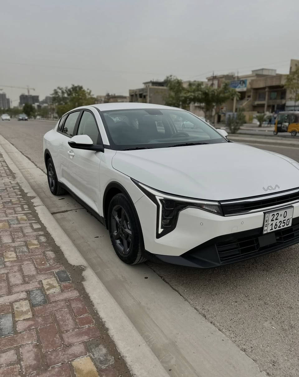 السلام عليكم اخوتي k4 كي فور خليجيه ٢٠٢٥ وكاله نيم ضمان خمس سنوات محرك ١٦٠٠ مكفوله كفاله عامه عدا شخط بسيط بكد الاصبع ماشيه ٧ الف كيلو رقم اربيل باسمي السعر ١٨٠ ورقه وبيها مجال ***********
