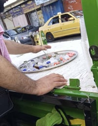 ستوته شحن حجم كبير نضيف ومرتب كامل وبيها غراض مشروع كامل صيفي وشتوي وي...