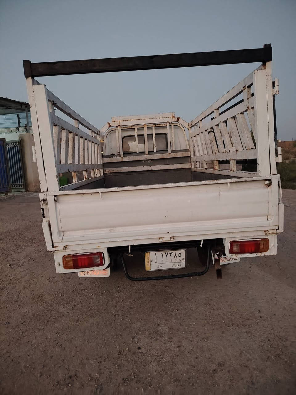 كيا حمل ام اعيون البيع موديل ٢٠٠١ بسمي شرط تحويل رقم ذيقار رقم شاصي واضح بيها باب مدبل وتصليح بارد بل تكمه جها العبري مكينه بيها تبخير كلش قليل سعر ٦٠ وبيها مجال استفسار اتصل ***********رقمي *********** مكان ميسان
