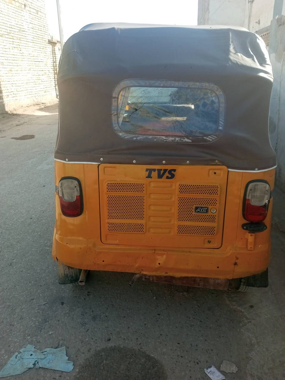 سلام عليكم تكتك TVS مديل 19اوراق اصوليه محرك 21  
تكتك جهزه مال شغل السعر خاص شراي يتصل ***********
