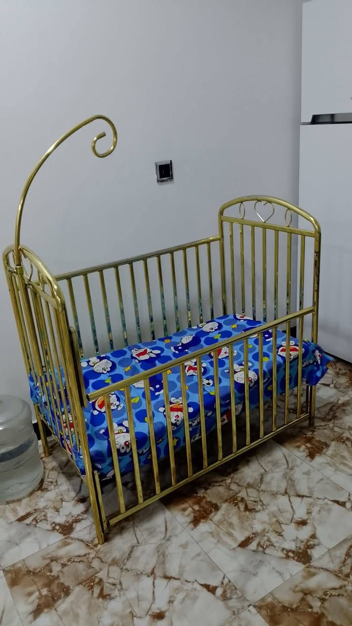 جربايه طفل لحد عمر 5 نضيف كلش 80وبيه مجال وياه دوشكه مكان الشعله


**إذا كنت صاحب هذا الإعلان وتريد حذفه لأي سبب، رجاءا أرسل رسالة إلى الدعم الفني**