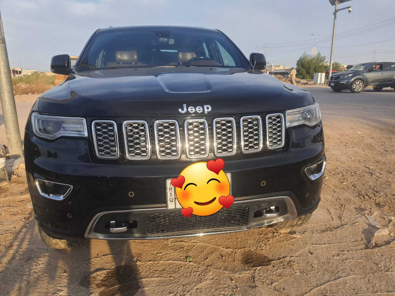 السلام عليكم جيب اوفرلاند فول الفول خليجي موديل ٢٠٢٠ سياره نظيفه وجاهزه تخم تاير اصلي جديد محرك كير حداديه كله عل شركه ماشيه ١٠٥ الف كيلومتر رقم بغداد بأسمي  بيها ٣قطع  صبغ بدون حادث السعر  ٢٤٠ للستفسار ***********
