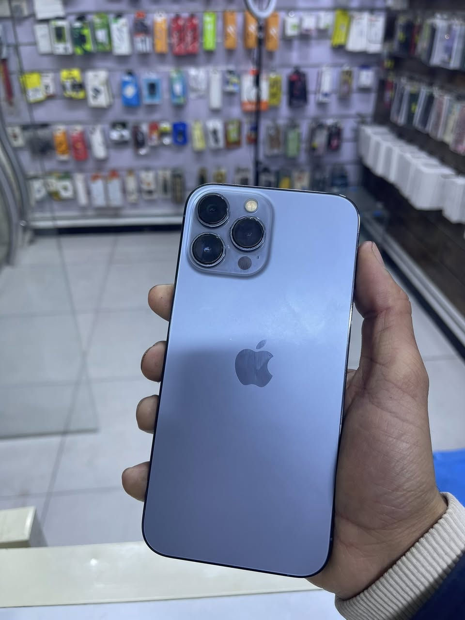 أجهزة مستخدمة 

ملحقاته كامله 
نضافه عاليه 
للبيع والمراوس 
أسعار مناسبة 

العنوان كربلاء 
مركز أبل ستور للموبايل 
حي الحر قرب مأكولات فلافل سعد 
مجاور مستوصف حي الحر 
للتواصل 
***********

‏‭0781 081 5506‬
