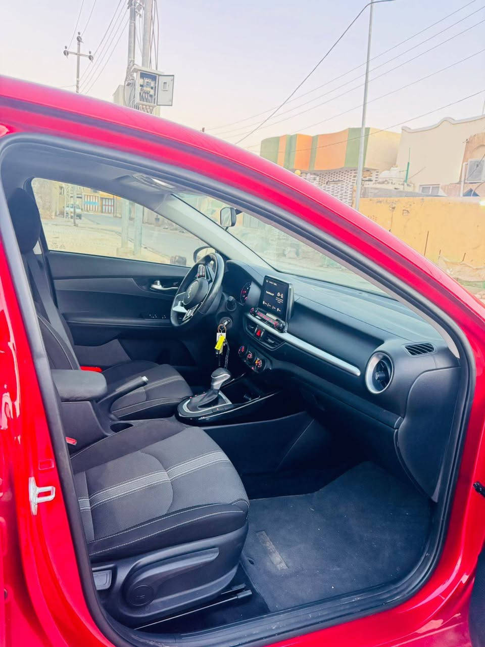 السلام عليكم كيا فورتي 2024 فوول موصفات عدا بصمه 
كشنات دفئه 
استيرن دفئه 
فتحه قطعتين تبريد 
تحديد مسار مثبت سرعه شاشه كبيره 
سياره دخول جديد شهداء تترقم 
مكان السياره الدوانيه الحمزه الشرقي 
السعر ب165
رقم ***********
حادث سياره ناشره ويه منشور
