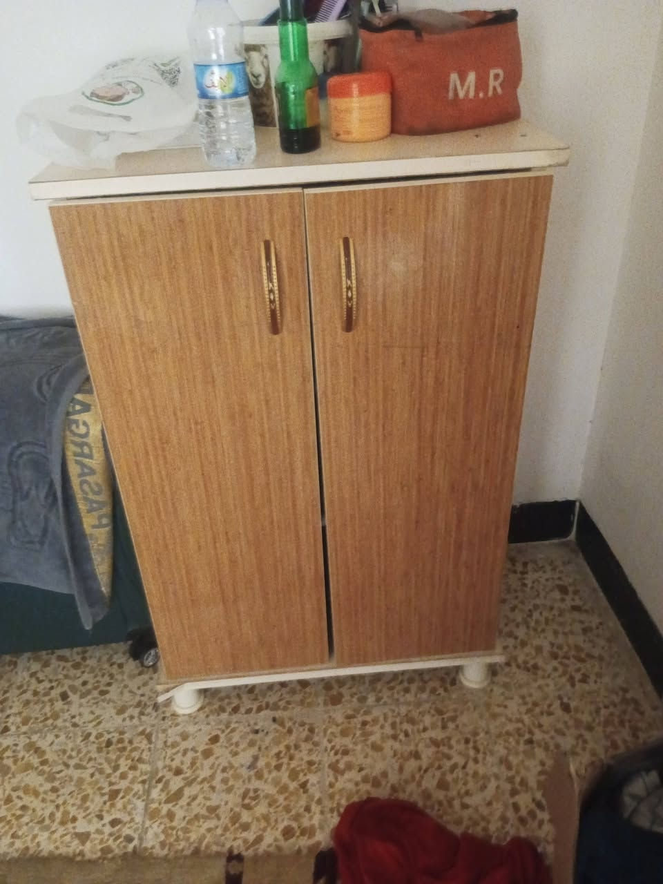 السلام عليكم للبيع هذنه الأغراض بيع مستعجل اريد اسافر


**إذا كنت صاحب هذا الإعلان وتريد حذفه لأي سبب، رجاءا أرسل رسالة إلى الدعم الفني**