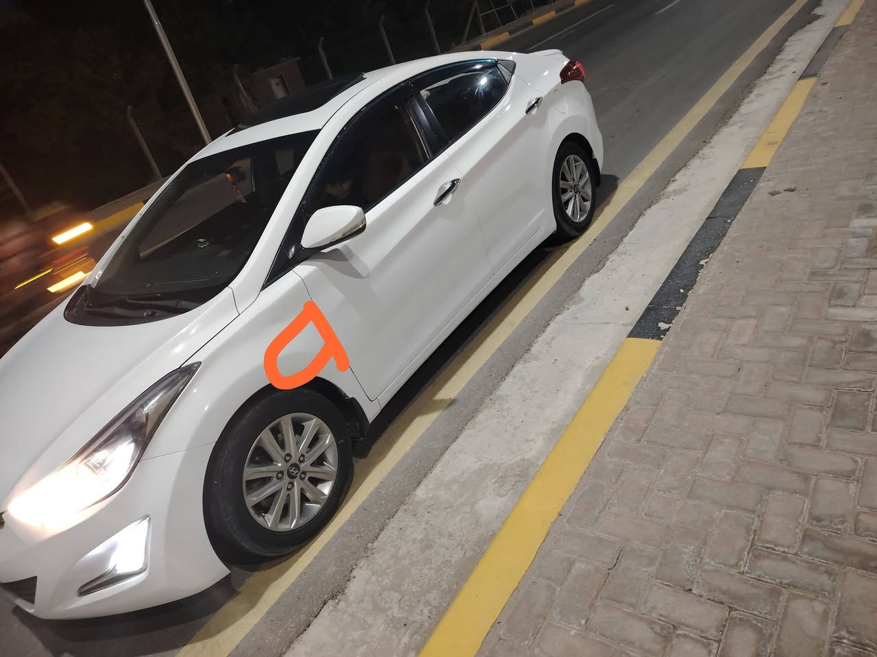 السلام عليكم النترا موديل 16 فول  مواصفات واحد على واحد محرك 1800 باب اول الدواخل صاج الكشنات جلد نفس الصاج بس ملبسات بقماش السياره بدون فتح وبدون معجون بس الي مئشر عليهن رقم كربلاء العنوان كربلاء السعر 123 وبيها مجال ***********
