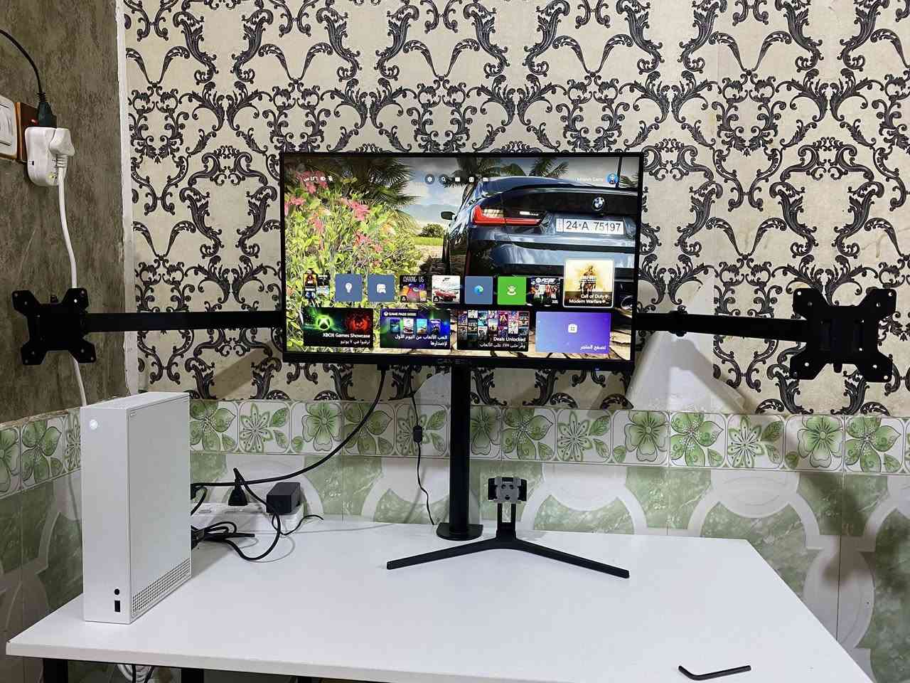 شاشة gameon+ ستناد شاشة ثلاثي
مواصفات الشاشة 
165hz
0.5ms
بنل ips
HDR10
hdmi 2.1
وبعد بيها هواي مواصفات تدعم كونسل و pc 
سعرها مع الستاند الثلاثي 160 الف قفل 
عنواني ميسان العمارة حي العسكري
***********
