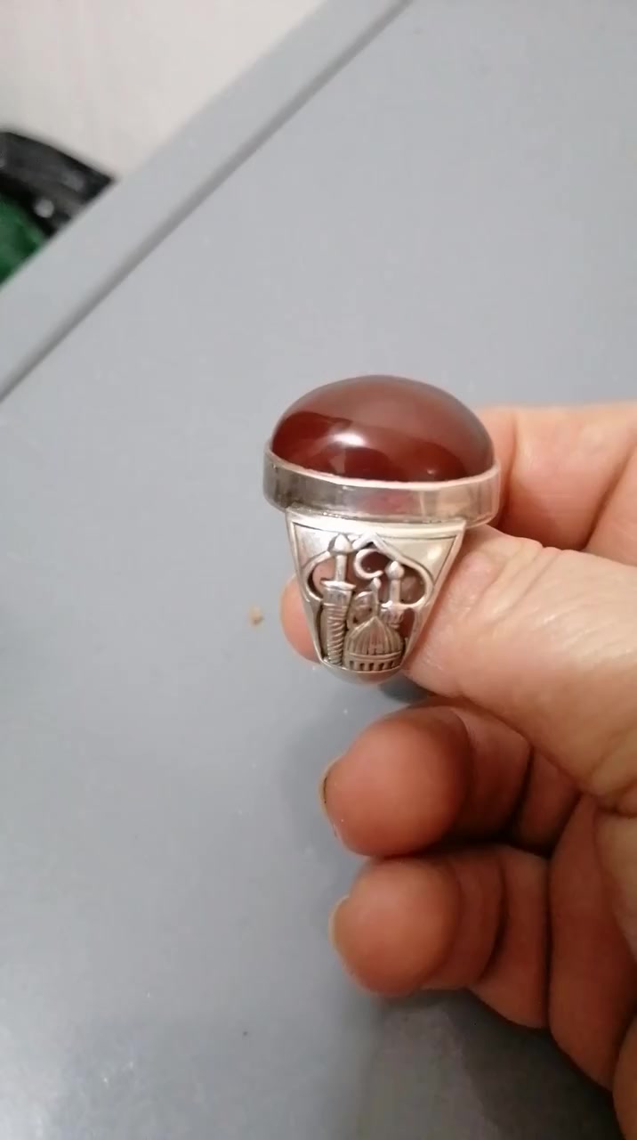 جوهره من تحف الزمان 🌹خاتم يماني كبدي صياغه ثقيله🌻 للمهتم تواصل خاص🍄


**إذا كنت صاحب هذا الإعلان وتريد حذفه لأي سبب، رجاءا أرسل رسالة إلى الدعم الفني**