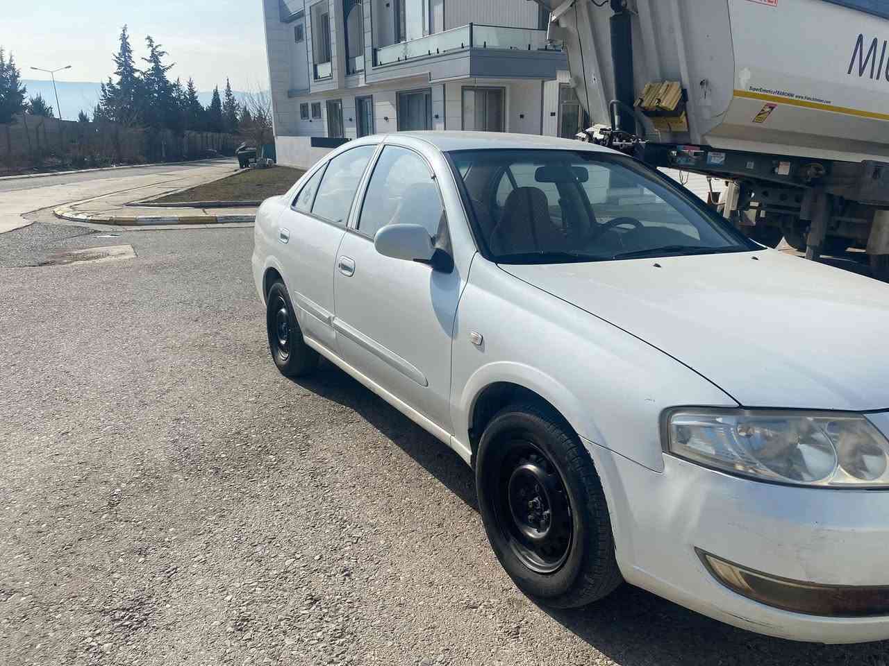 صني كوري 2011 كير أوتوماتيك بيه 3 قطع صبغ بدون دواخل كير محرك بدون عيب مكانه كركوك حي العسكري سعره 95 بيه مجال 
***********
