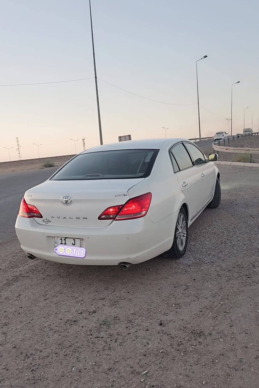 تيوتا افلون ٢٠٠٨ خليجي
بيه صبغ قطع ابيع #حزام بدون اي ضرر داخلي
لمتدد #فول مواصفات 
6 بصمات 
ترحيب 
كشنات جلد تدفئه تبريد 
سلايت 
برده خلفيه 
محرك كير #جدد عالفحص بدون رواجز 
تبريد ثلج 
حداديه كهربائيات كله شغاله 
ماشيه ١٥٥ حقيقي
رقم #بغداد بسمي سنويه وهزه جديد 
السعر 110 $ بيه مجال 
مكانه #الانبار الحبانيه 
***********
