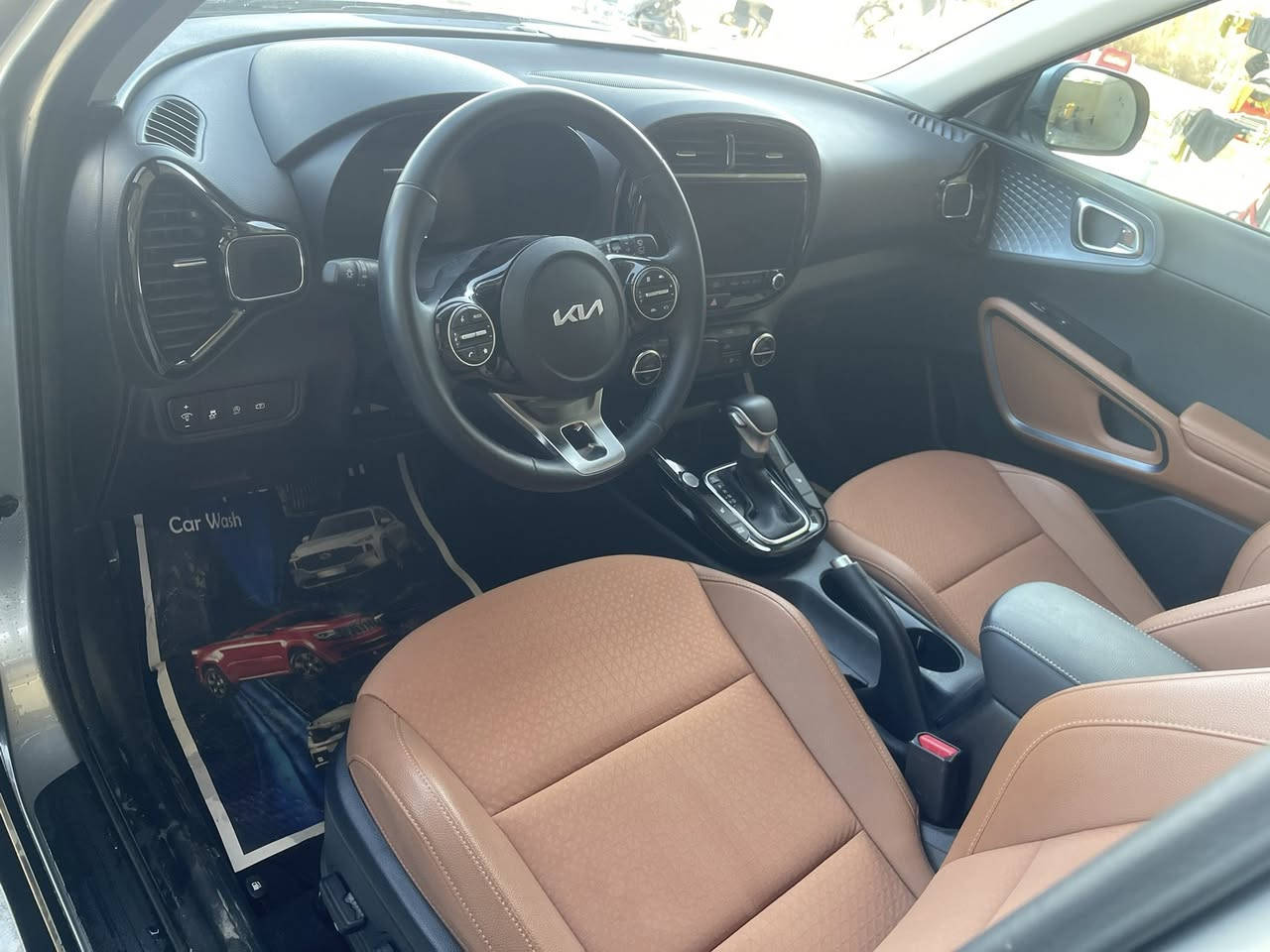 السلام عليكم
صول 2024 ex فول مواصفات حادث دعاميه بدون صبغ السياره مبدله فقط دعاميه نفس الون و بارد قليل مقدمة البنيد و بارد في الجاملغ BDR ليبل واحد السياره شبه زيرو ماشيه 5500
موصفات بصمه
فتحة سقف 
كشنات جلد قرميدي بلاد 
كشنات تدفئه و كهرباء
حساس خلفي + رادارات 
شاشه كبيره ابل كار بلاي
و باقي المواصفات المعروفه فئة الفول سعر 15500$
مكان السياره بابل الاسكندريه ***********
