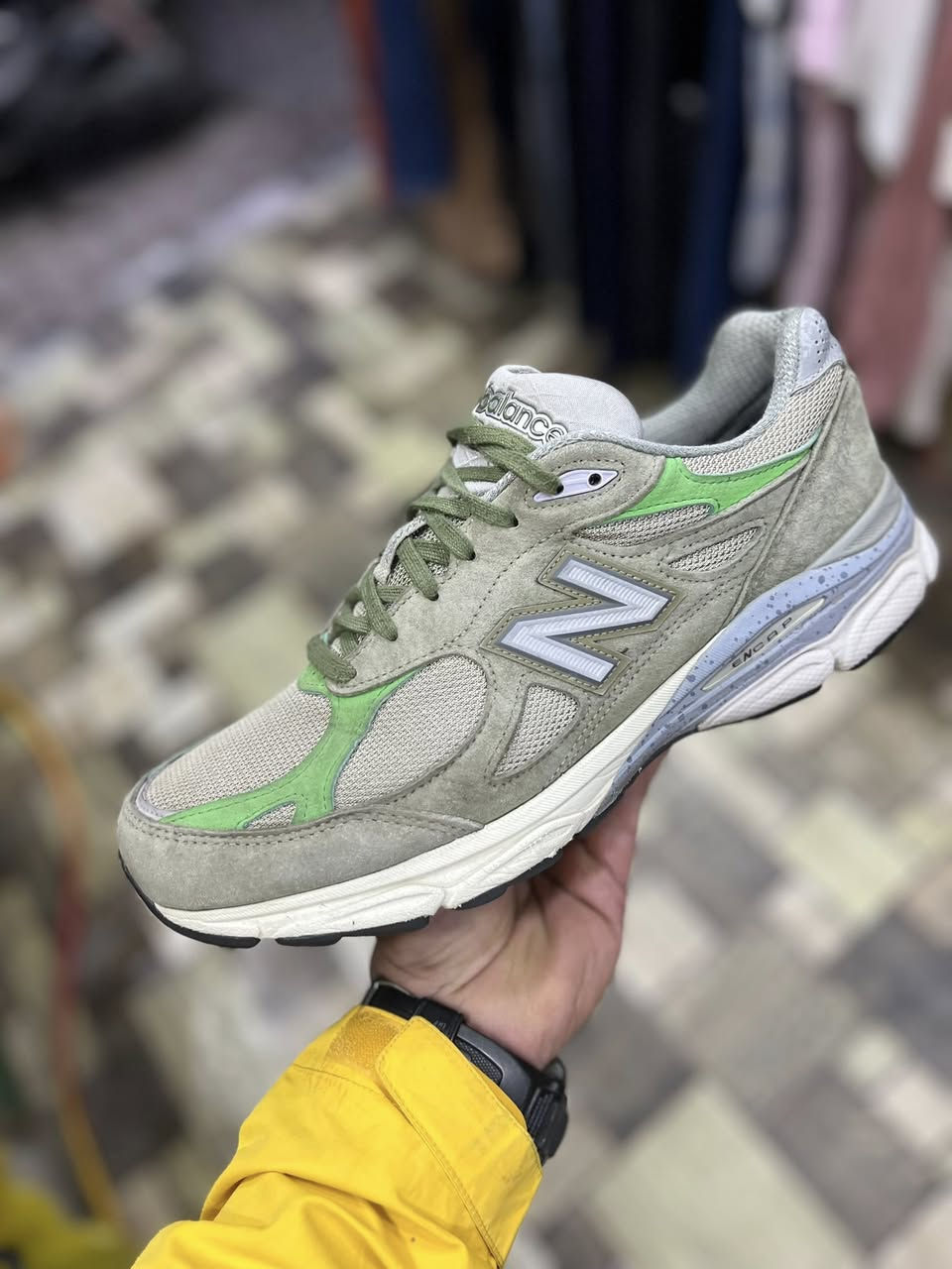 نيو بلنص
بالة اصلي
قياس 45
توصيل جميع محافظات 
واتساب
***********
