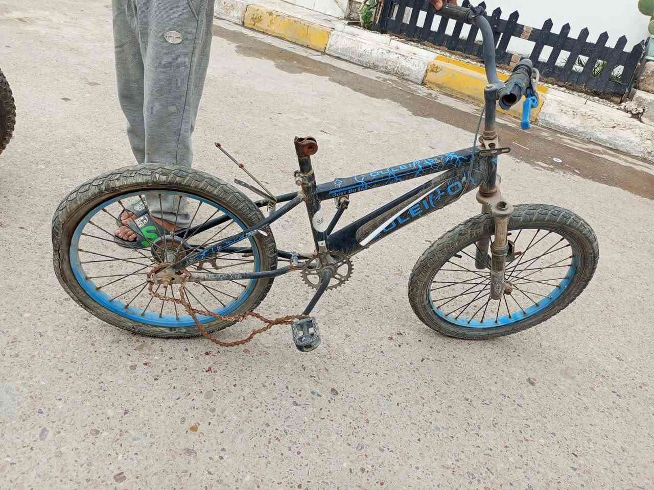 شلع لبيع بدون عمله كوم حديد
حمل وروح 150الف قفل 

***********
العنوان بغداد الامين سكينه زراعي
