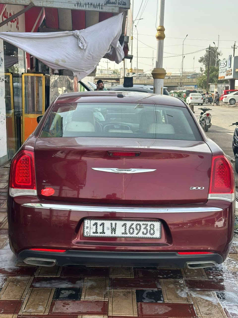 السلام عليكم اوباما 17معلايه 23 فول مواصفات كفاله عامه ماعده بارد طرف جاملغ الامامي سيارة جديده ماشيه 120 رقم ***********
