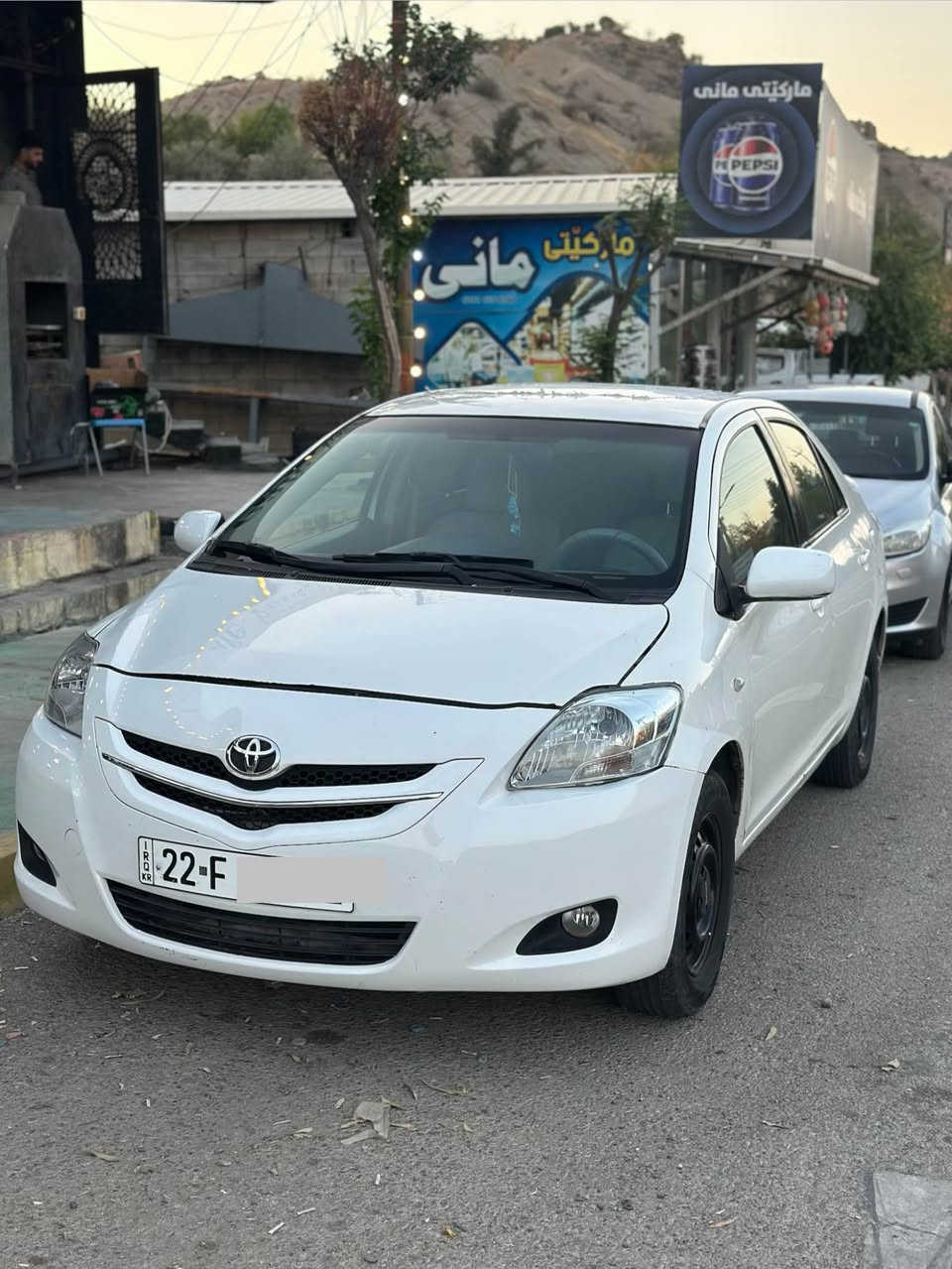 تویوتا یارس مۆدیل ٢٠٠٨ 
سەنەوی تا ٢٠٣٠ تازەیە بە ناوی خۆمانە
سەیارەکە زۆر پاکە ٣ پارچەی بۆیاخە بی دەعم و لیدراوی قورس گیر مەکینە تەبردید بە شەرت 
شوین:سلیمانی 
ژ.م /. *********** دخان, السليمانية
