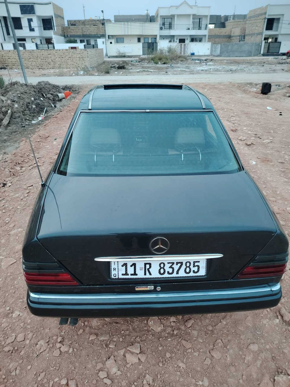 سلام عليكم للبيع مارسدس دب سياره جديده كارتون كله عل بلاد  رقم بغداد دولي تحويل مباشر محرك وكير بلاد 6 سلندر عنكبوت محرك وكير جدد تبريد ثلج دواخل شركه كله جلد موديل 90 تخم تاير ستوني شاده ويل كب جديد حداديه أماميه وخلفيه جديده كهربائيات كلها شغاله قواعد دبلات جدد فول مواصفات بجم عريض كشن كهربائي اريل كهربائي تحكم بلبطاين جام كهربائي فتحه بلقماره  ريمون سنتر لك فتحه كلهه شغاله سلايت تحكم بلمري مكان سياره ديوانيه السعر 58 وبيهه مجال بيع مستعجل سعرهه بلاش ***********
