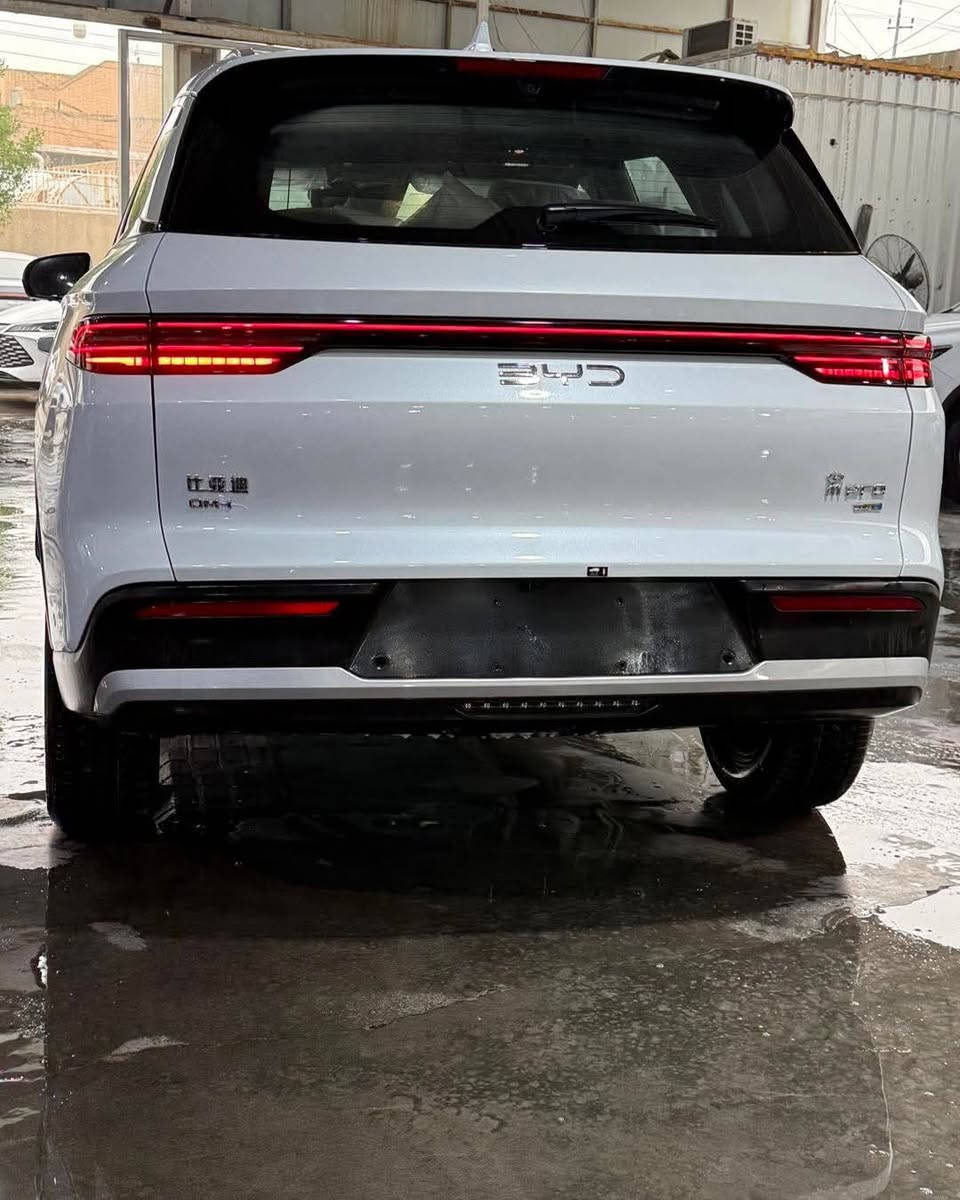 بي واي دي سونك برو ٢٠٢٥ 
ماشية اقل من ٦٠٠٠
مرقم بغداد صار ٢٠ يوم ماخذها 
السعر ٢٥ مليون و ربع قفل 
بغداد حي الجهاد 
***********
