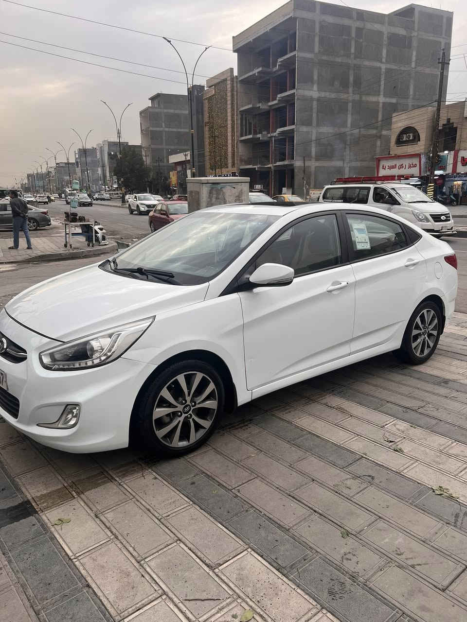 اكسنت 2016 فول كير مكينة خير من الله مكينة 1600 دوش المرغوب مابيها اي نقص صدر جديد تبريد ثلج فتحة تحكم ستيرن جهتين الارضية مغلفة جلد دوشمة جلد السيارة بأسمي تحويل ثاني يوم 
***********
