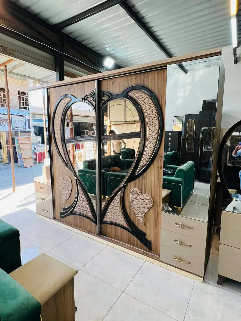 غرفه ترڪي🇹🇷 
8 قطع 
نضافه 90/💯
نضام سلايت 
السعر /650 قفل 
مع شد ونقل 🚚 داخل بغداد مجانآ
 باقي المحافظات بسعر مناسب


**إذا كنت صاحب هذا الإعلان وتريد حذفه لأي سبب، رجاءا أرسل رسالة إلى الدعم الفني**