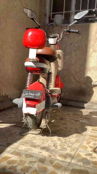 سلام عليكم دراجه للبيع شحن دراجه نضيفه جدا استخدام شهر 
الموديل 2025.
نوع الدراجهKOREA.MR
الحجم 14
بطاريات 4ليثيوم ضد المآي 
السرع 3
سرعه 60
تمشيك 35كيلو او اكثر 
اشاير رباعي 
استان صفح 
وستان تعليك 
اي استفسار تصال 👇🏻
***********
