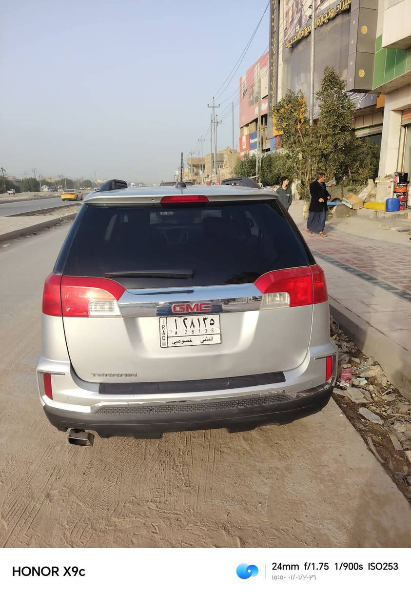 جمسي تيران 2017 للبيع السعر 100 تبريد ثلج حدادية جديده بس بخار توه بادي بيها وتنقص 2400 السياره نضيفة مصبوغة صفحه حادثها جاملغ وبنيد وباب الصدر


**إذا كنت صاحب هذا الإعلان وتريد حذفه لأي سبب، رجاءا أرسل رسالة إلى الدعم الفني**