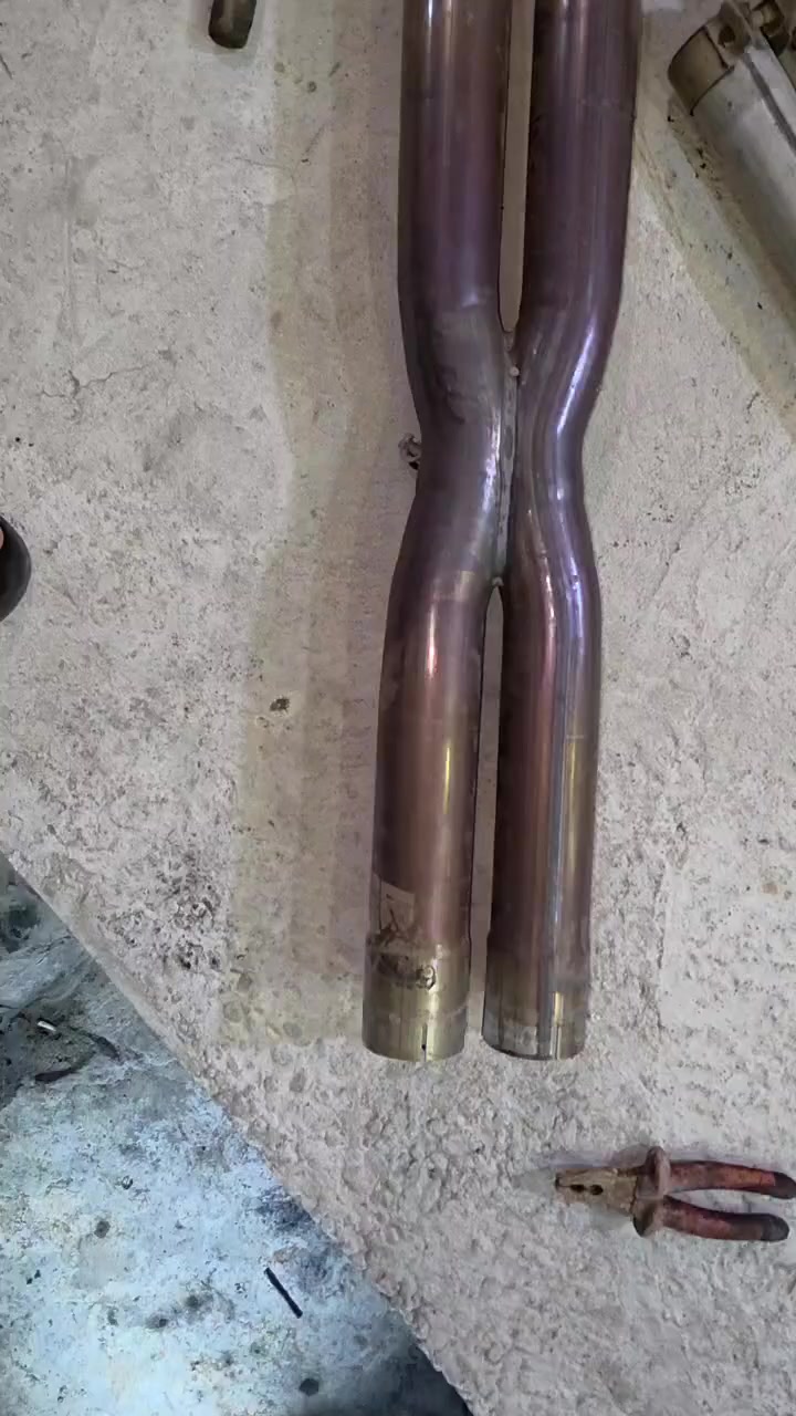 شباب عندي كزوز srtللبيع سل ستيل دبات سود السعر 3ونص ورقه وبيه مجال مكاني بصره قبله ***********
