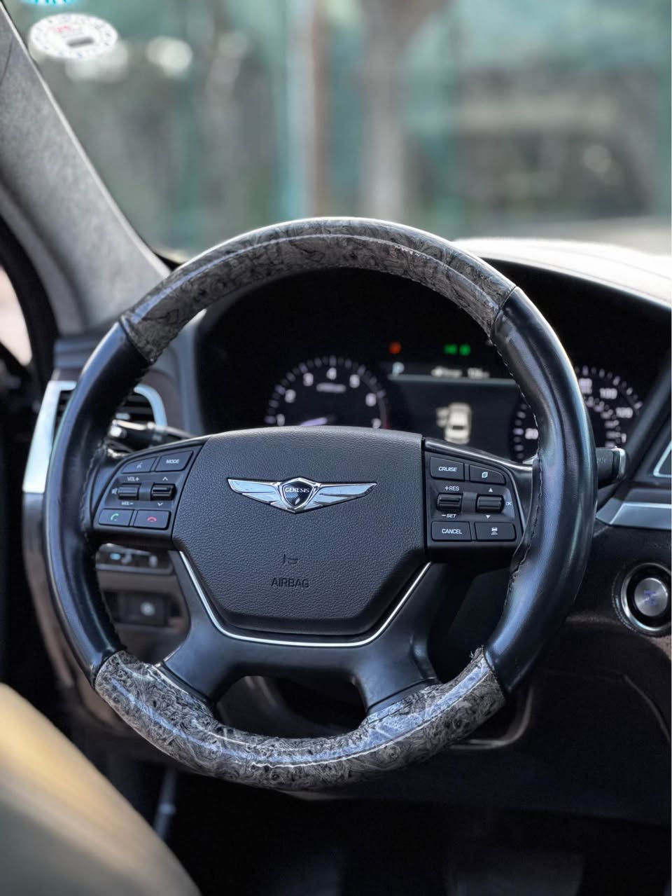 Genises g80 V8 2020 
قوة فخامة أناقة رياضية نادرة محبوبة نضيفة 📦
جينسس G80 ثمانية ثلندر هيرتاج فوللل 2020 
سيارة بل باكيت ولا خدش ولا اي شيء 
گير محرك مكفول 📦
مواصفات 
رادار امامي 
كشن خزن مساج هيتر تبريد كهربائي 
نضام الصوت Lexicon رهيب 18 سماعة 
كامرات 360 
فول رادارات 
تبريد منفصل 
شكد احجي على مواصفات ما تخلص 
بدون قطرة دواخل ! 
فقط جاملغ مفتوح 
ويا شبرين كلير خلل مصنعي اب شرط 
ماباقي ولا شخط بيه 
لا تعديل لا بارد لا صبغ 
اي شيء 
ماشية 40 الف مايل 
مكان سيارة اربيل 
رجاء بس بيع بس بيع بدون مراوس 
سعر بلاش ماكو اب هيج سعر 219 ورقة مجال 
واتساب *********** 
اذا مو شراي بدون ازعاج رجاء أربيل, العراق
