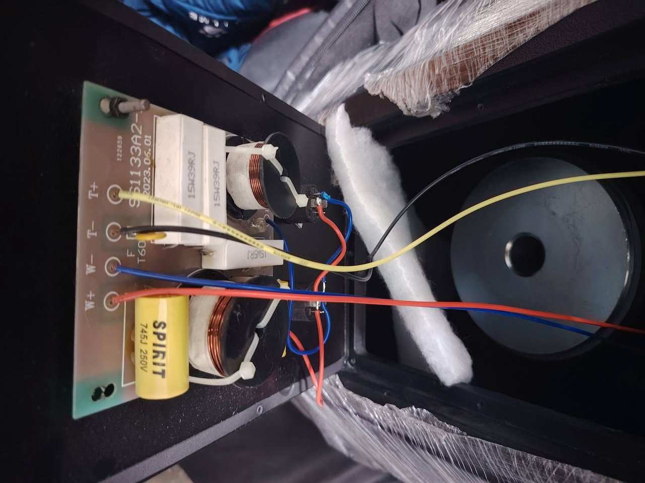 سلام عليكم 17wغير مستخدم    اكو مستخزم هم شي بصيط كميه   سعر خاص 9647747980742 تصال
