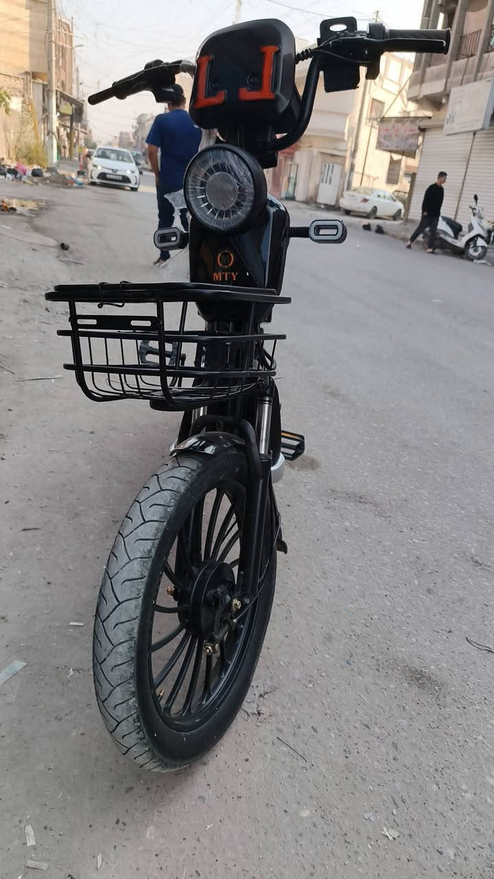 دراجه شحن نضيفه كارتونه للبيع هذا رقمي***********
