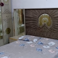 غرفة نوم للبيع مكاني بغداد رقم الهاتف 07712606574
