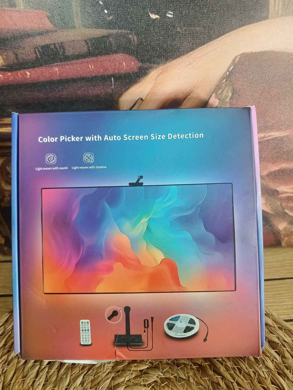 +1            هذه مجموعة Govee Immersion TV Backlights، وهي إضاءة خلفية ذكية للتلفزيون تعمل بتقنية RGBIC لتخصيص كل جزء من الشريط بألوان مختلفة.يشتمل النظام على كاميرا ذكية بدقة 1080 بكسل تلتقط الألوان على الشاشة وتطبقها تلقائيًا على الإضاءة الخلفية للحصول على تجربة مشاهدة غامرة.يمكن التحكم في الإضاءة عبر تطبيق Govee Home أو بالأوامر الصوتية من خلال Alexa ومساعد
بلموقع بلعراق150 الف 

سعر، 40 الف


**إذا كنت صاحب هذا الإعلان وتريد حذفه لأي سبب، رجاءا أرسل رسالة إلى الدعم الفني**