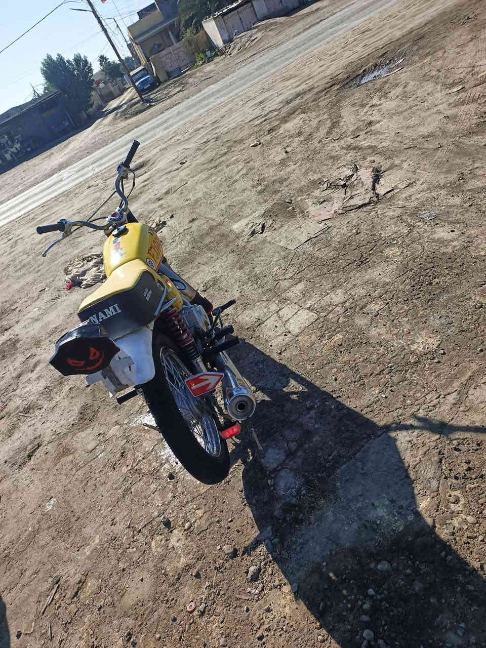 كلشي موضح بل صور  سعر قفل 475قفل
مكاني صويره حي السرى بشارع الفوج
*********** بس رمش
