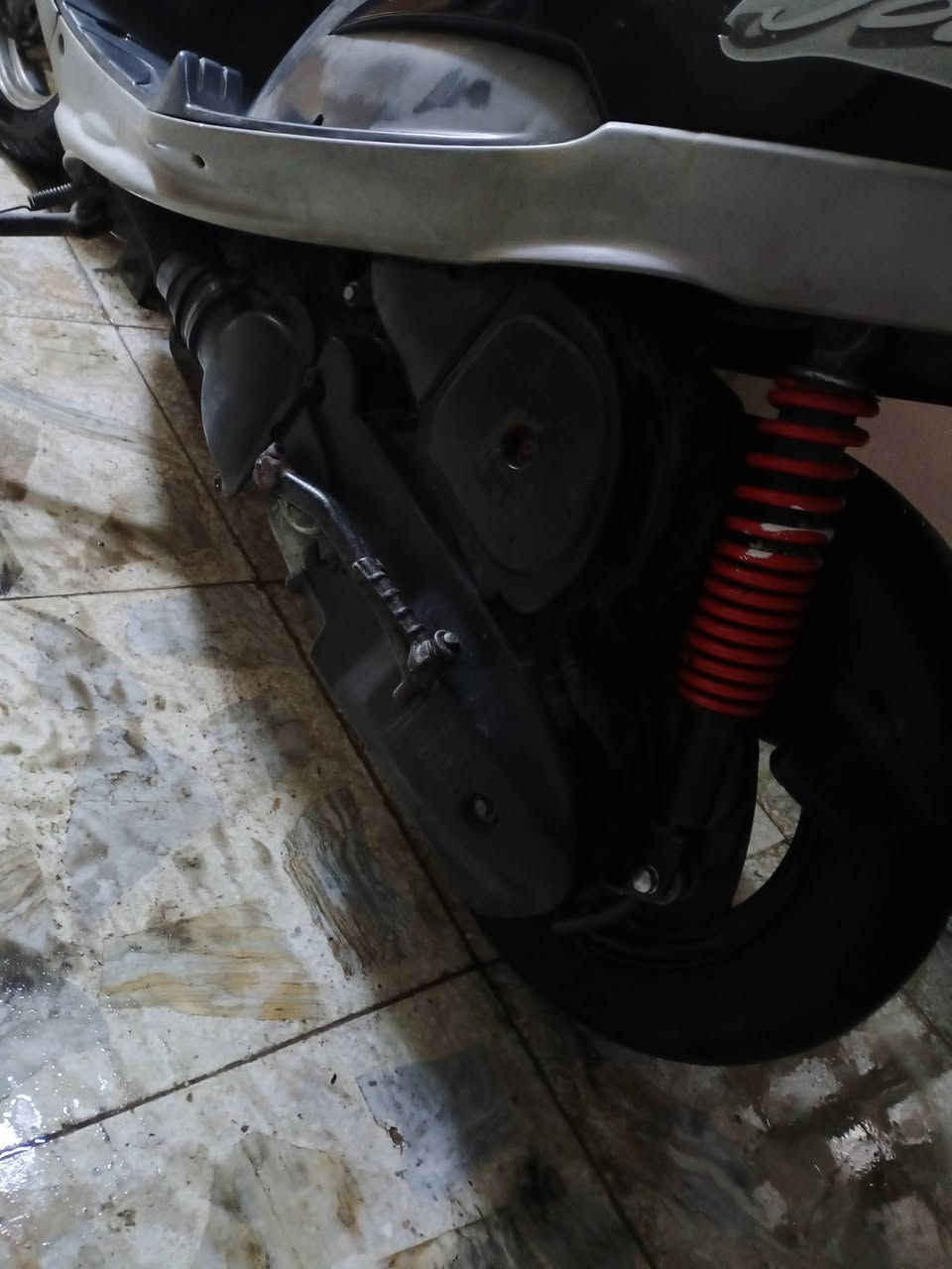 ماكس منغولي الدراجة شوفة عينك خير من الله  مابيهة نقص فقط باتري السعر٥٥٠ الف وبيها مجال حك جية المكان الدورة أبو دشير
الرقم : ***********
