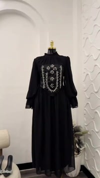 فستان وتوب • شيفون مبطن • مقاسات ٣٨-٤٨