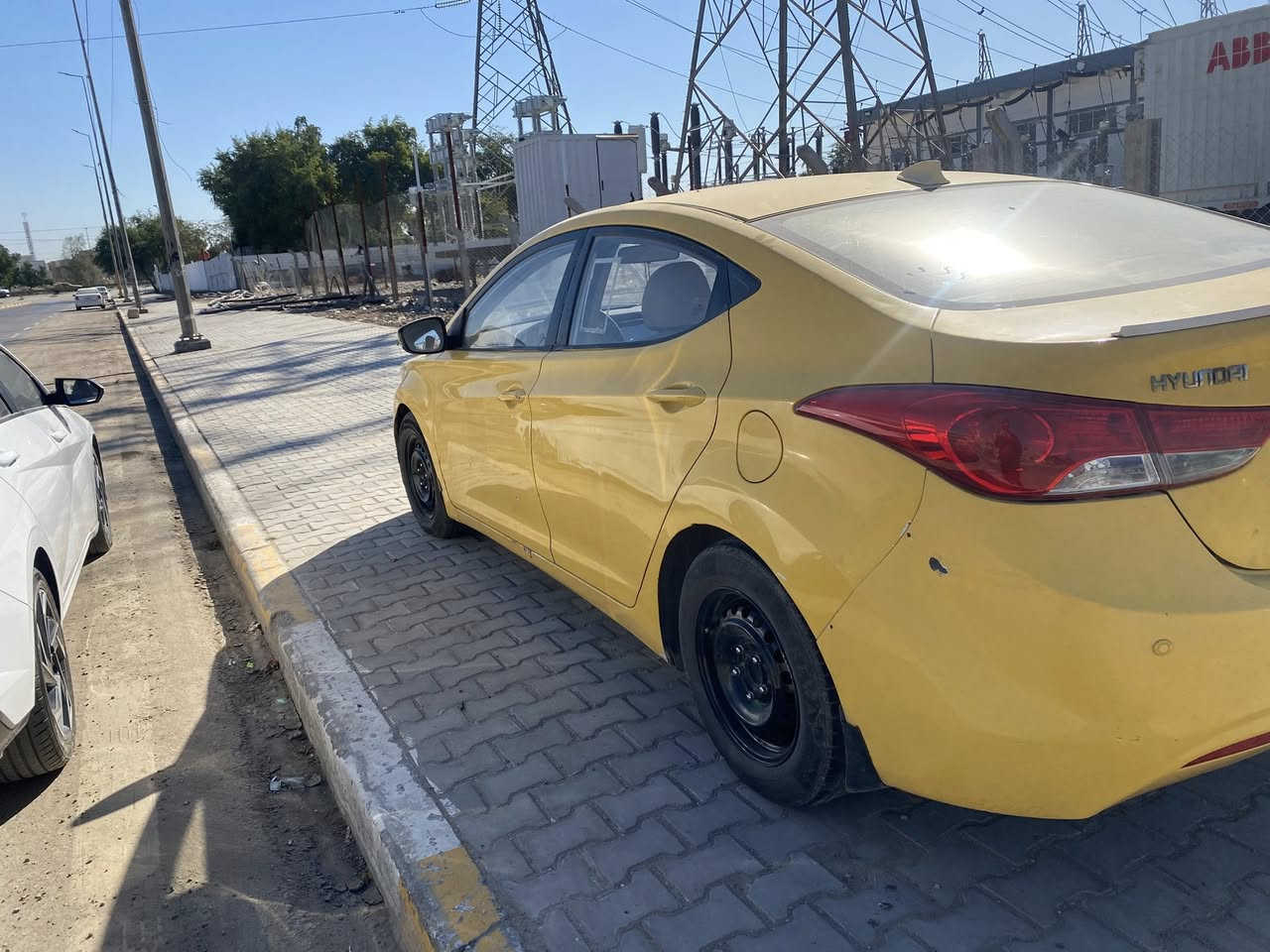 النترا خليجي 2012 محرك 1600 دبل حساس المرغوبالسياره جاهزه من كول النواحي مكفوله وخير من الله رقم بغداد بسمي داخلها عسلي 3الوان سياره مامشتغله تكسي استخدام شخصي من الدوام للبيت العنوان بغداد مدينة الصدر السعر 95 او بيها مجال حك الجيه والي ياخذها يدعيلي السيارة ابلاديه او نظفيه كولش *********** مستعجل على بيعتها
