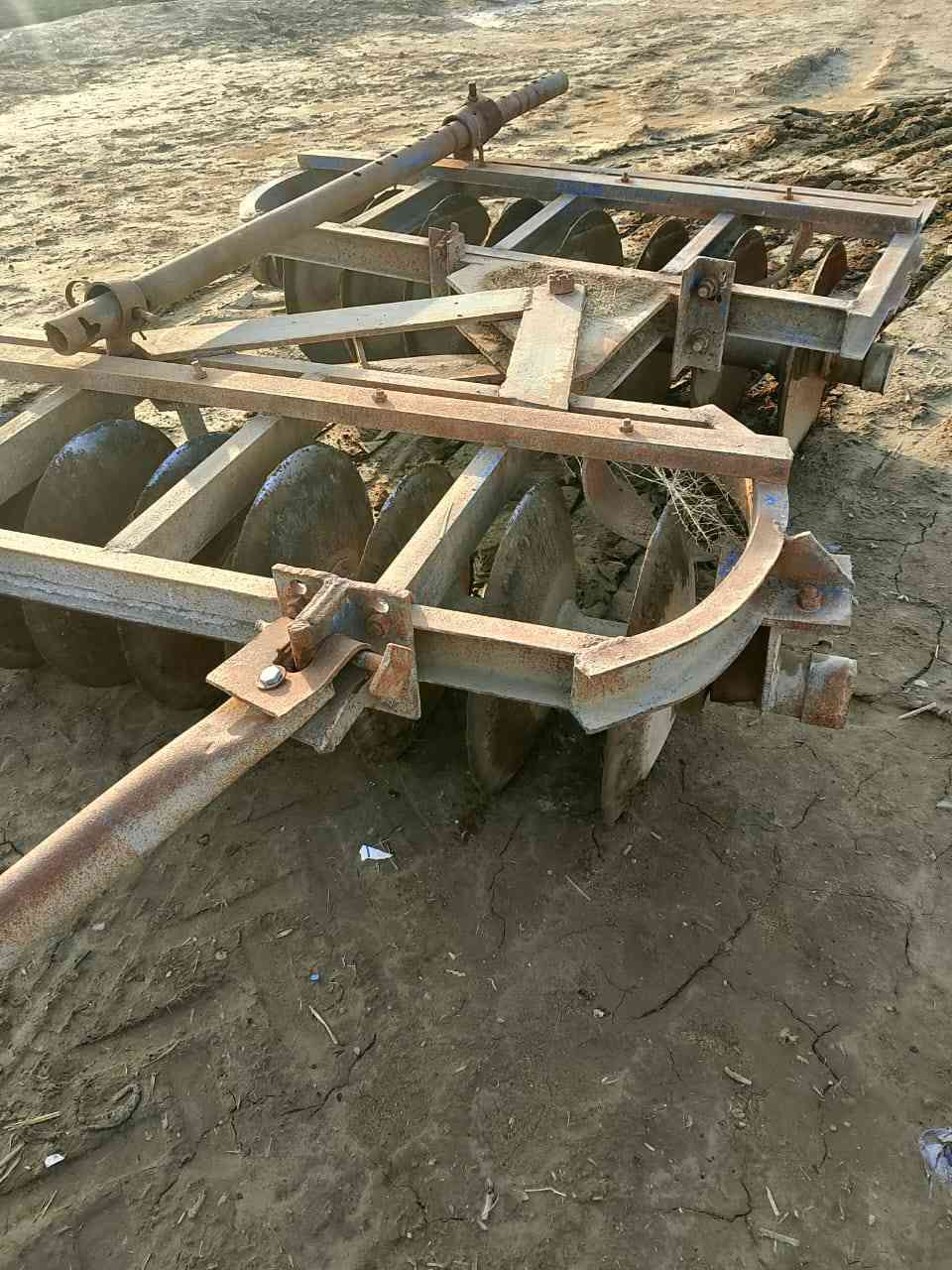 السلام عليكم دست للبيع مكاني ميسان ناحية سيد احمد الرفاعي  للاستفسار الاتصال على الرقم ‏‪***********‬‏
